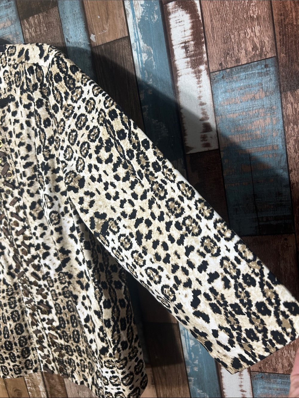 Ruby Rd. Leopard Print shacket Cream & Black - Picture 6 of 16